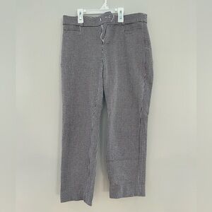 Banana Republic Women’s Black, White, and Maroon Patterned Dress Pants